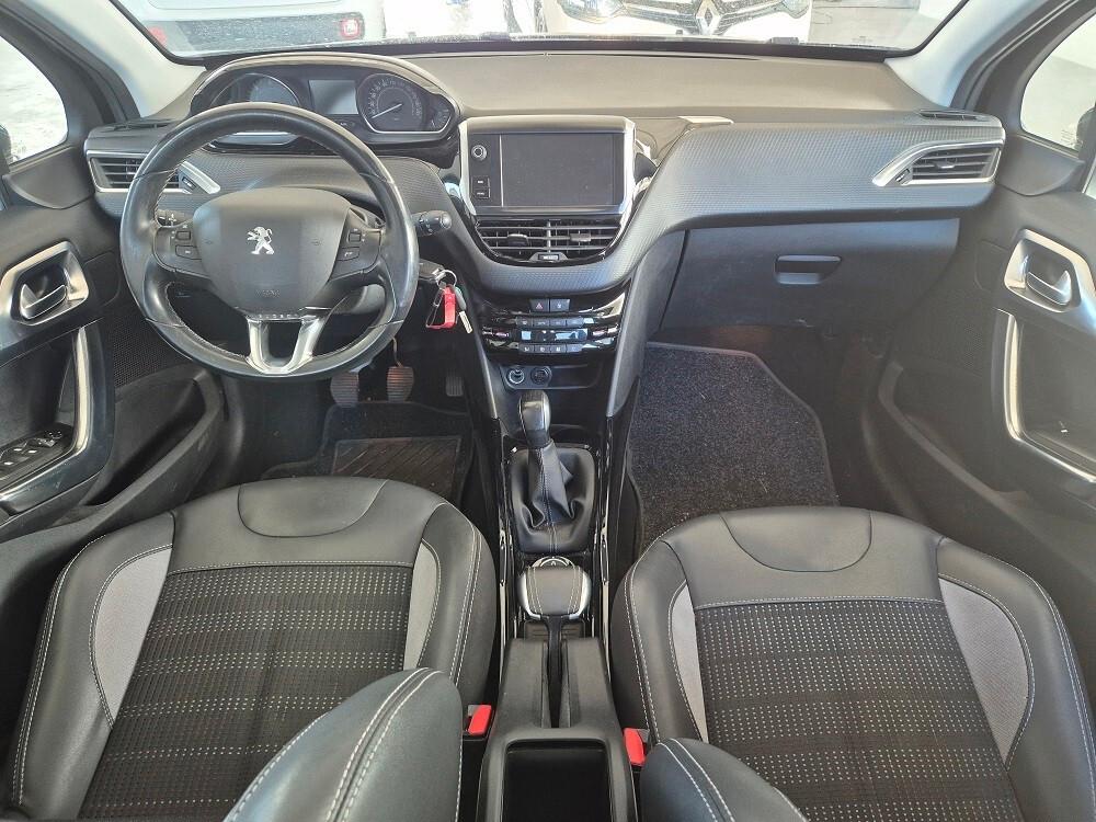 Peugeot 2008 BlueHDi 100 Allure