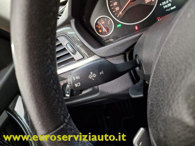BMW 328 i Luxury