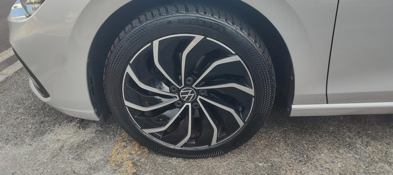 Volkswagen Golf Variant 1.5 TGI DSG Life
