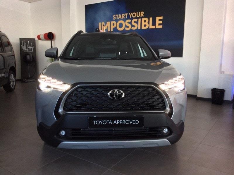Toyota Corolla Cross 2.0 Hybrid 197 CV E-CVT Lounge