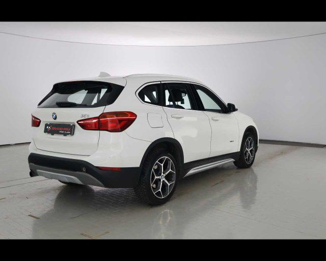 BMW X1 sDrive18i xLine