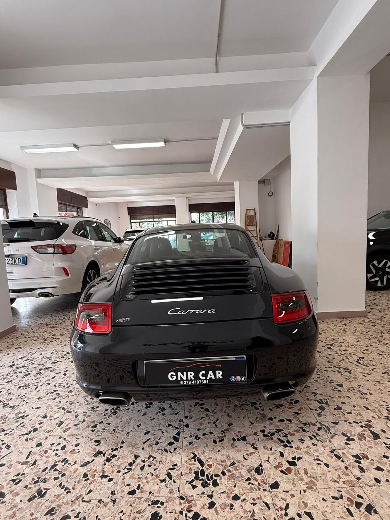 Porsche 911 Carrera Coupé