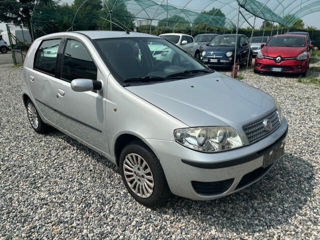 FIAT PUNTO 1.2 ADATTA A NEOPATENTATI - FRIZIONE NUOVA