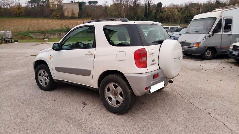 Toyota RAV4 2.0 Tdi D4D 4WD 3p.