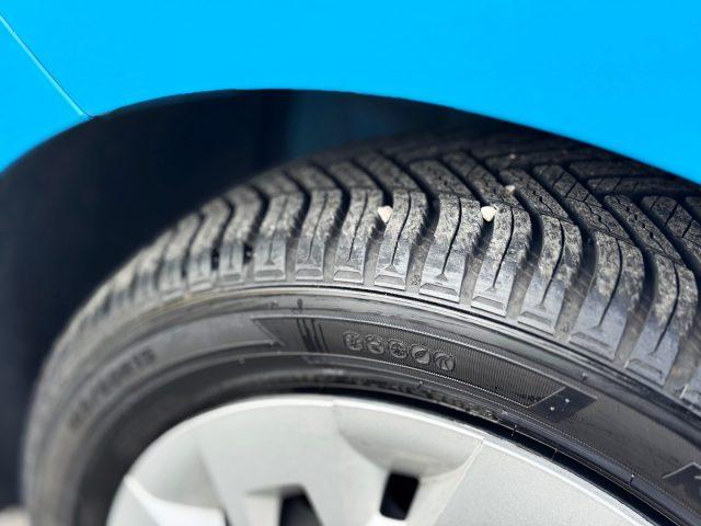 TOYOTA Aygo CONNECT 1.0 VVT-i 5 P X-BUSINESS *SERVICE TOYOTA*