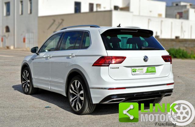 VOLKSWAGEN Tiguan 2.0 R-Line UniPro 150 cv Automatica
