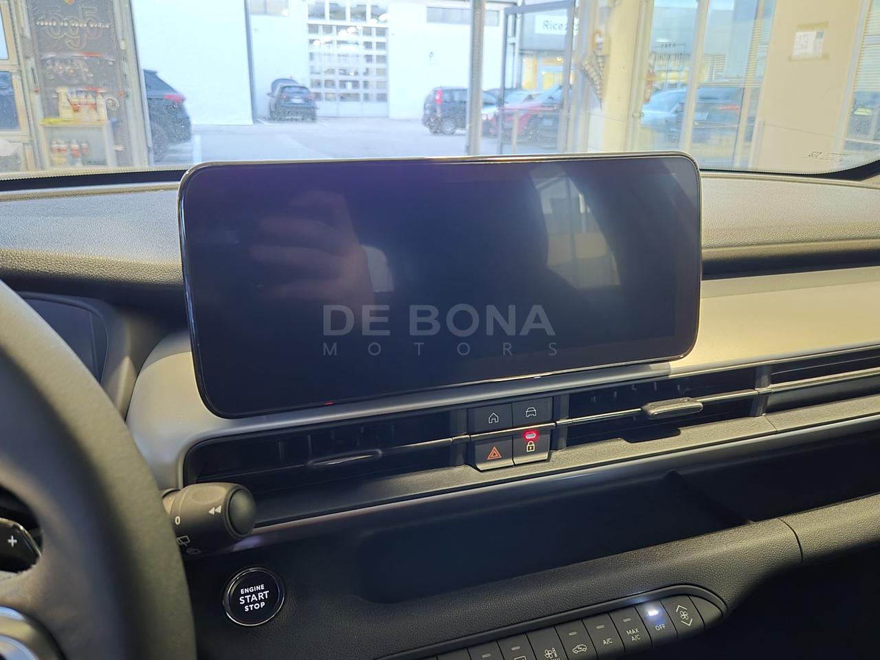 Jeep Avenger 1.2 turbo e-hybrid mhev upland 4xe 145cv edct6