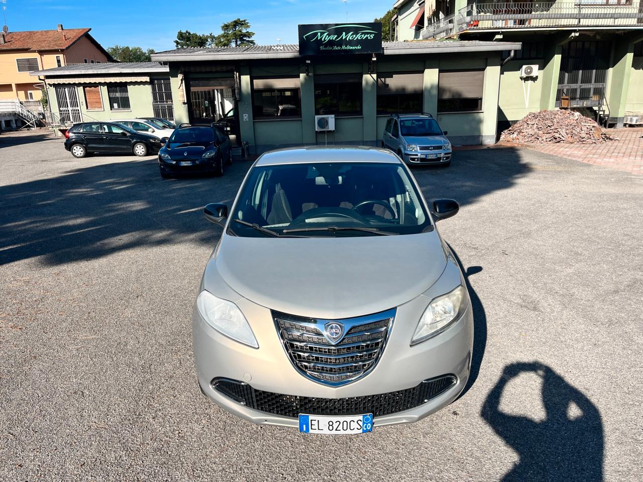 Lancia Ypsilon 1.2 69 CV 5 porte S&S Silver