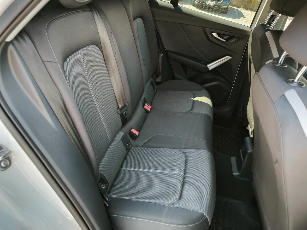 Audi Q2 30 TDI S line Edition