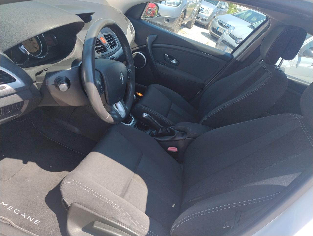 Renault Megane Mégane 1.9 dCi 130CV Luxe