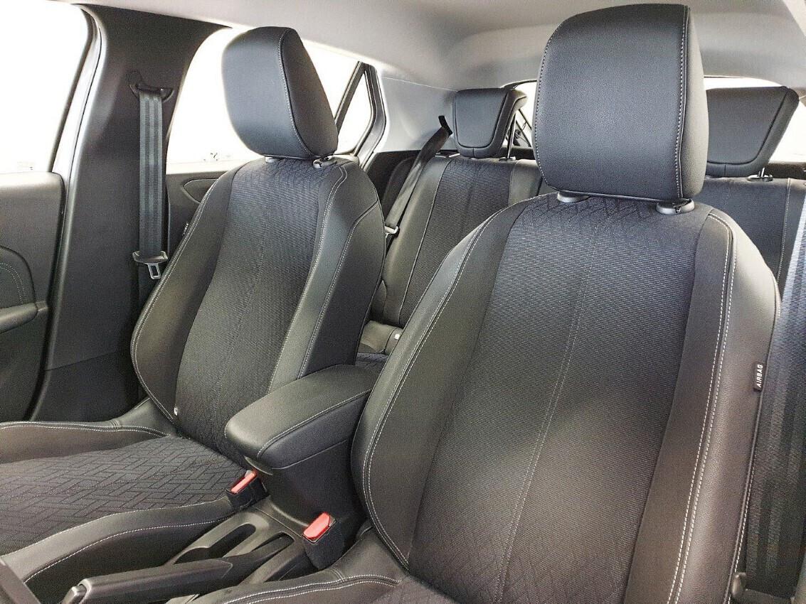 Opel Corsa New Elegance 1.2 (100 cv)