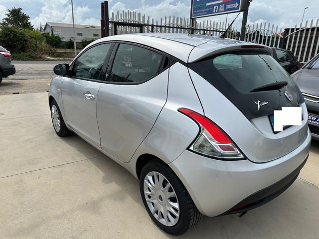 LANCIA Ypsilon 1.2 69 CV 5 porte Gold