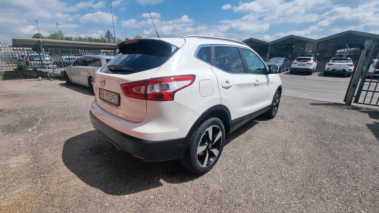 Nissan Qashqai 1.2 DIG-T 360 Tekna tetto panoramico