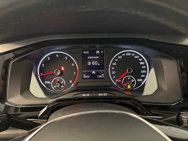 Volkswagen Polo 1.0 TSI DSG Sport