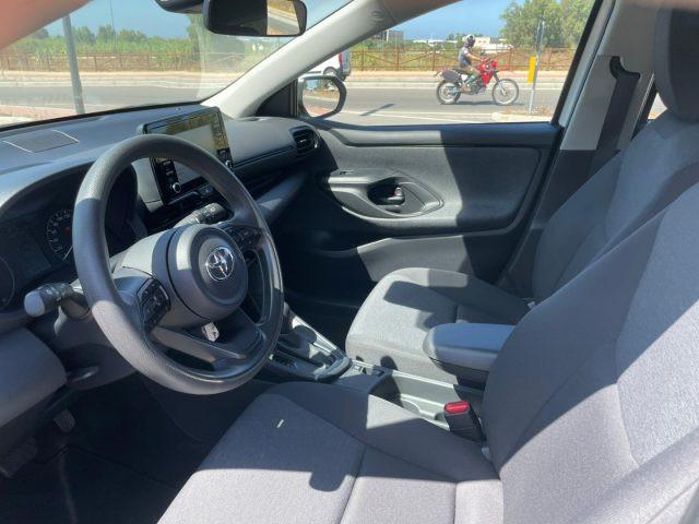 TOYOTA Yaris 1.5 Hybrid 5 porte Active