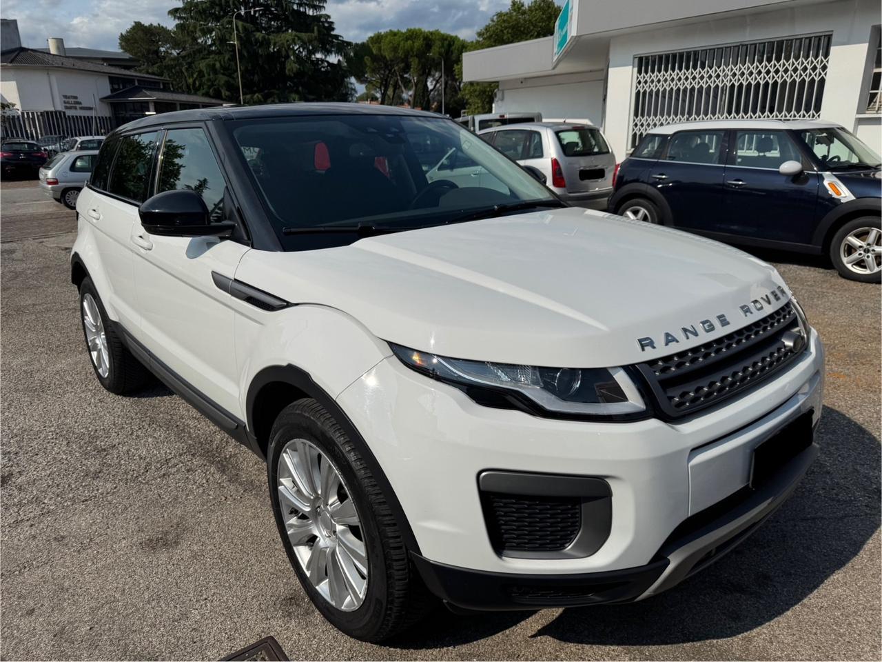 Land Rover Range Evoque 2.0 eD4 5p. SE Dynamic
