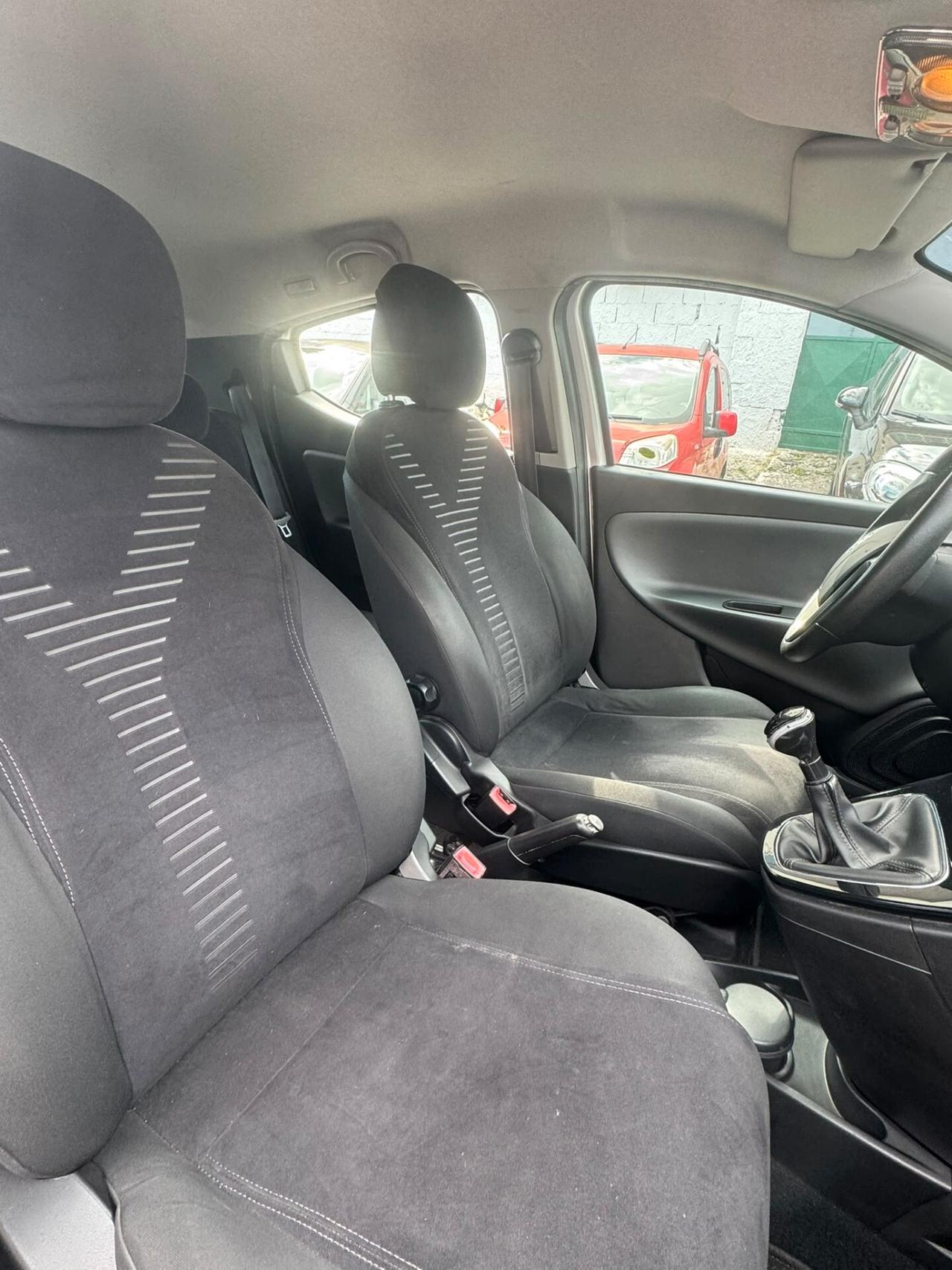 Lancia Ypsilon 1.3 MJT 16V 95 CV 5 porte S&S Platinum