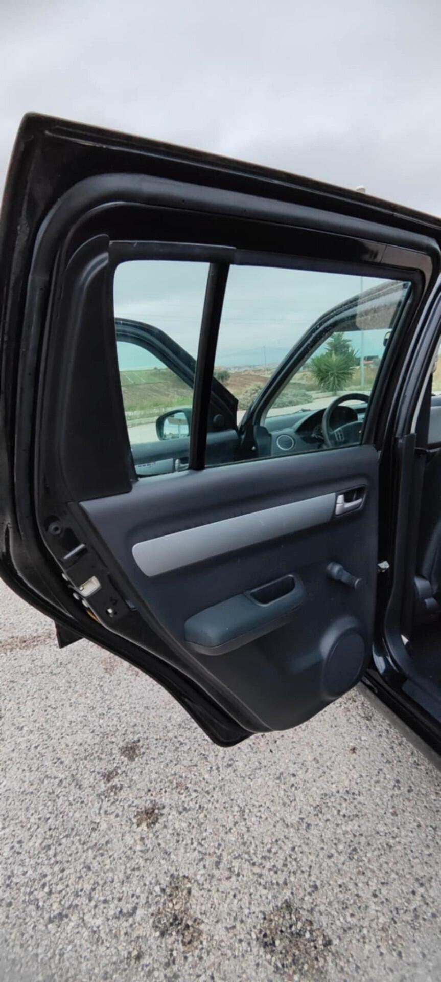 Suzuki Swift 1.3 DDiS DPF 5p. GL