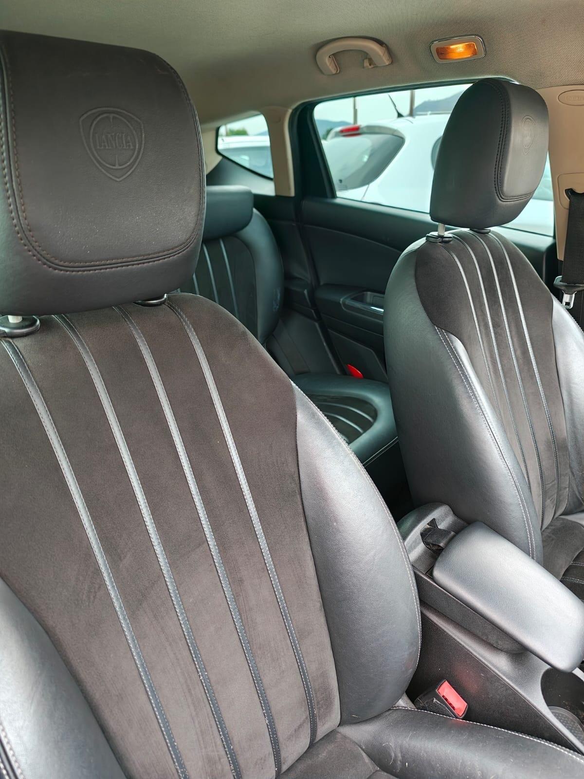 Lancia Delta 1.6 MJT cambio automatico garantita 12 mesi