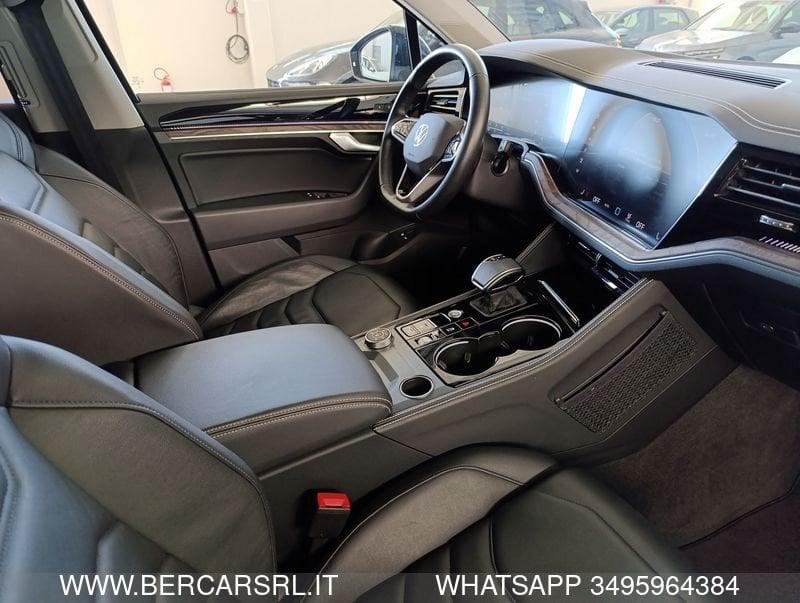 Volkswagen Touareg Touareg 3.0 V6 TSI eHybrid Elegance*MODELLO NUOVO*TETTO*SEDILI RISC*