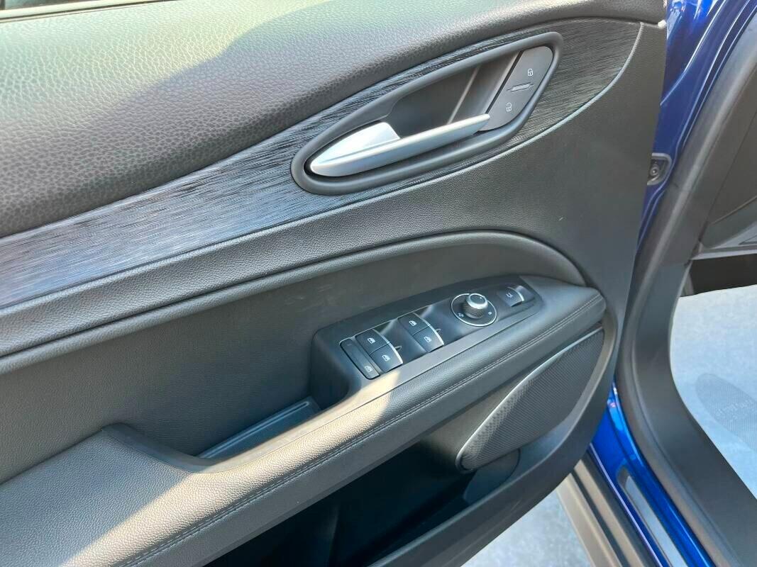 Alfa Romeo Stelvio 2.2 Turbodiesel 160 CV AT8 RWD Super