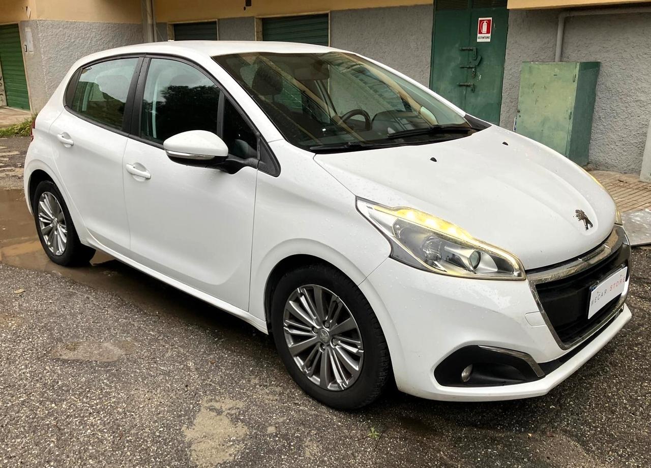 Peugeot 208 1.6HDi 75 5 porte Allure unipro