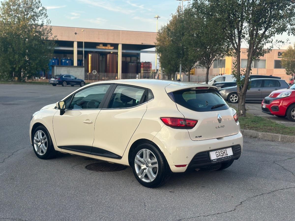 RENAULT - Clio - 1.5 dCi 8V 90 CV EDC S&S 5p. Duel2