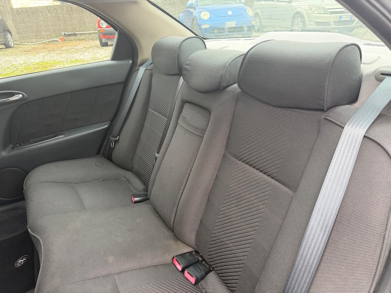 Alfa Romeo 156 1.8i 16V Twin Spark cat Distinctive