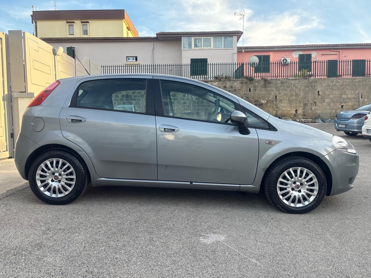 Fiat Grande Punto 1.3 MJT 75 CV 5 porte