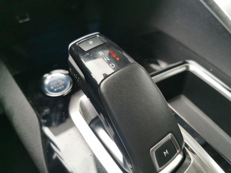 Peugeot 3008 BlueHDI 130 EAT8 S&S Allure