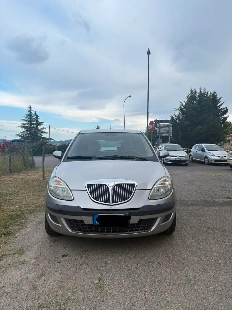 Lancia Ypsilon 1.2