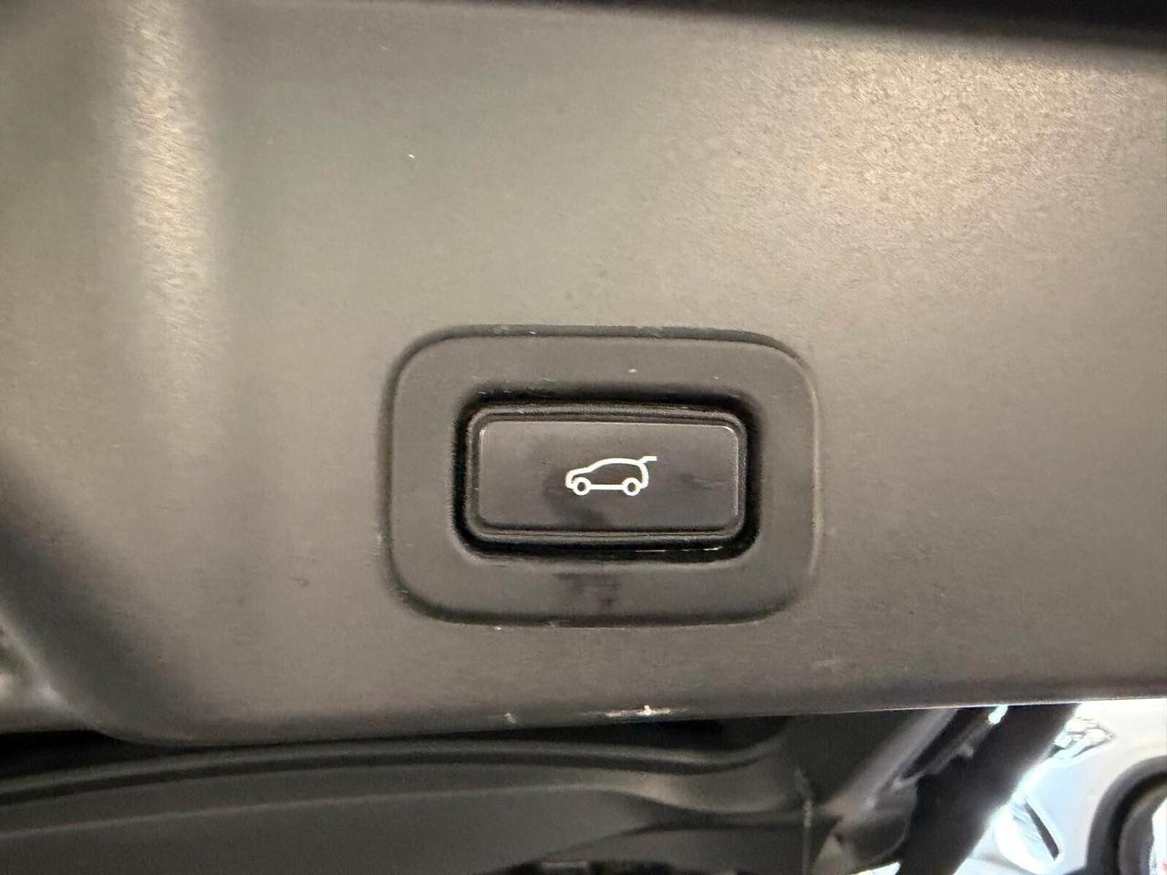 RANGE ROVER EVOQUE 2.0D MHEV AWD 150CV PELLE NAVI GANCIO TRAINO ANNO 2020