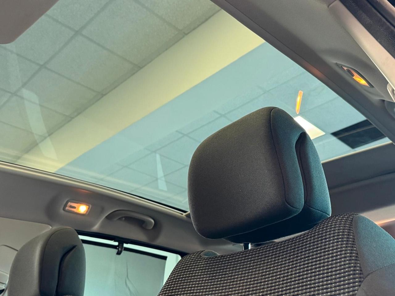 Peugeot 5008 1.6 BLUEHDI 120CV EAT6 ALLURE 7POSTI 2015