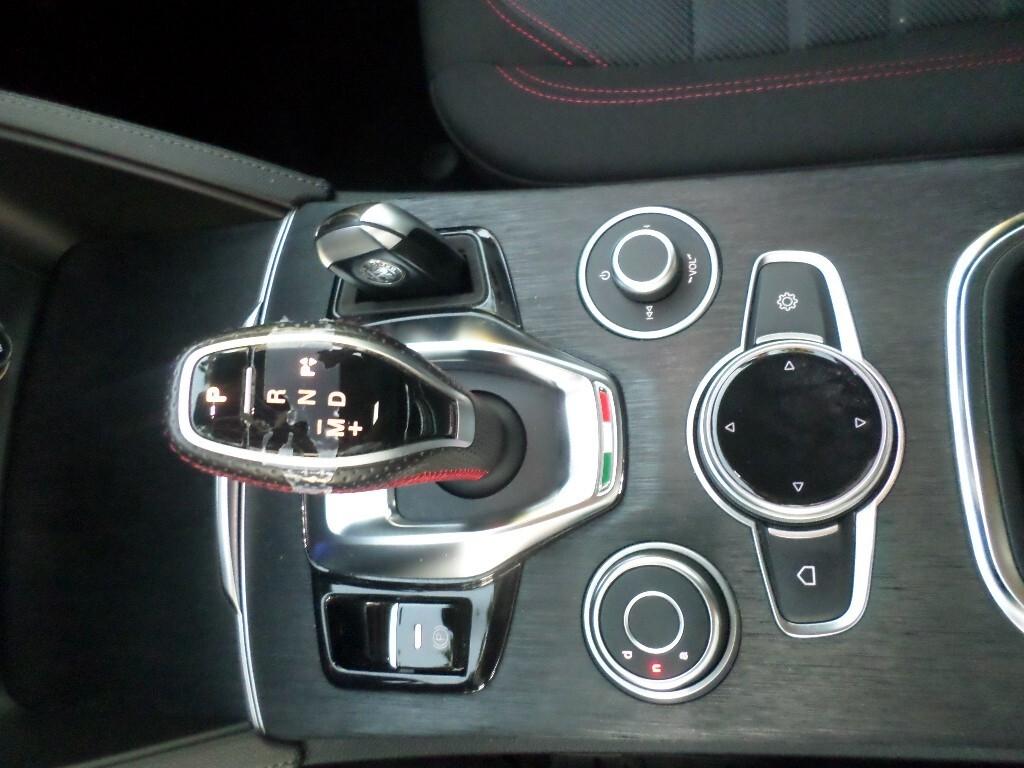 Alfa Romeo Stelvio 2.2 Turbodiesel 190 CV AT8 Q4 Ti