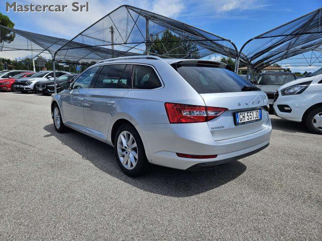 SKODA Superb Wagon 2.0 tdi evo Executive 122cv dsg - GH551JD