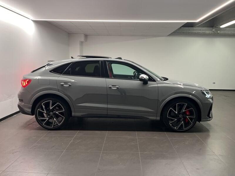 Audi Q3 Audi RS Q3 Sportback 294(400) kW(PS) S tronic