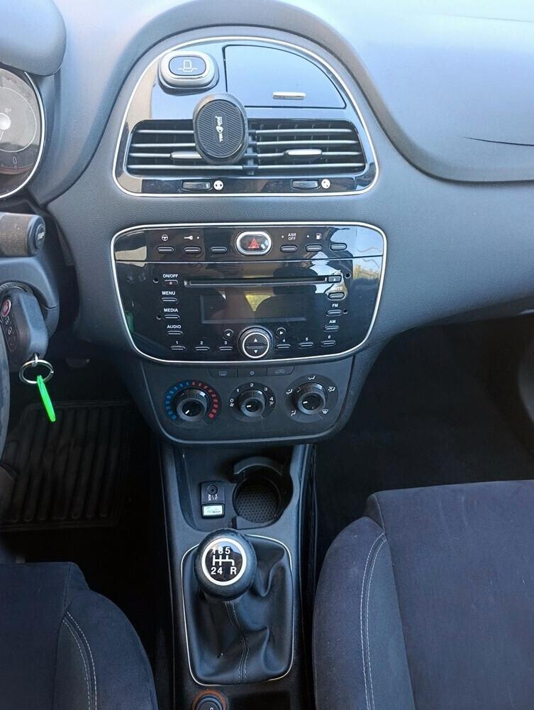 Fiat Punto 1.4 8V 5 porte METANO CASA MADRE