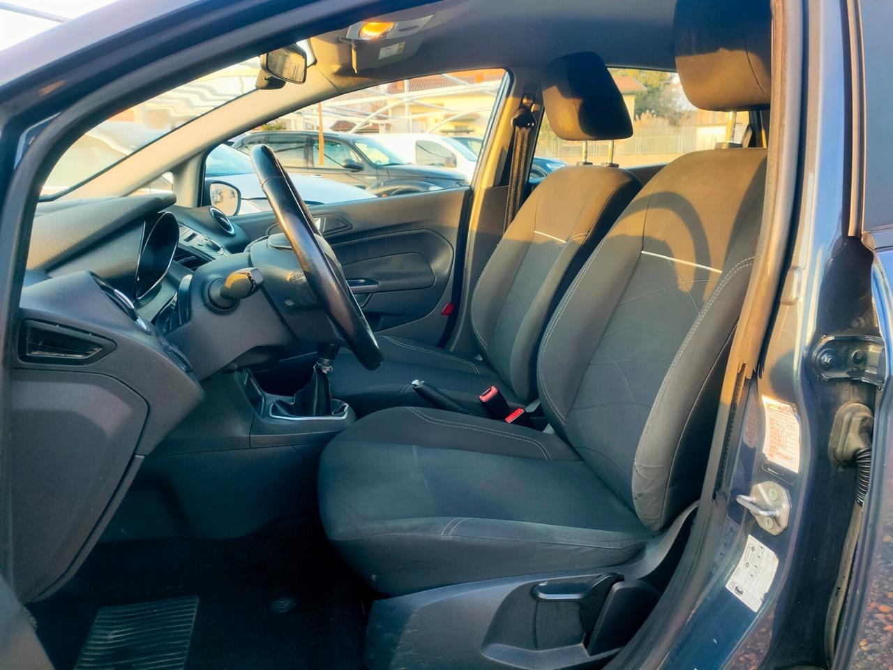 Ford Fiesta 1.5 TDCi 75CV 5 porte Business NEOPATENTATI