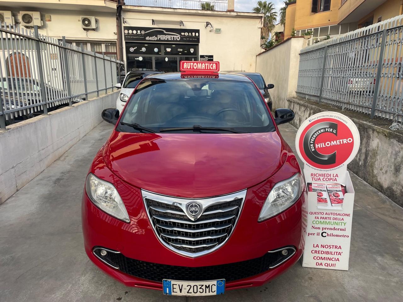 Lancia Ypsilon 0.9 TwinAir 85 CV 5 porte S&S DFN Platinum