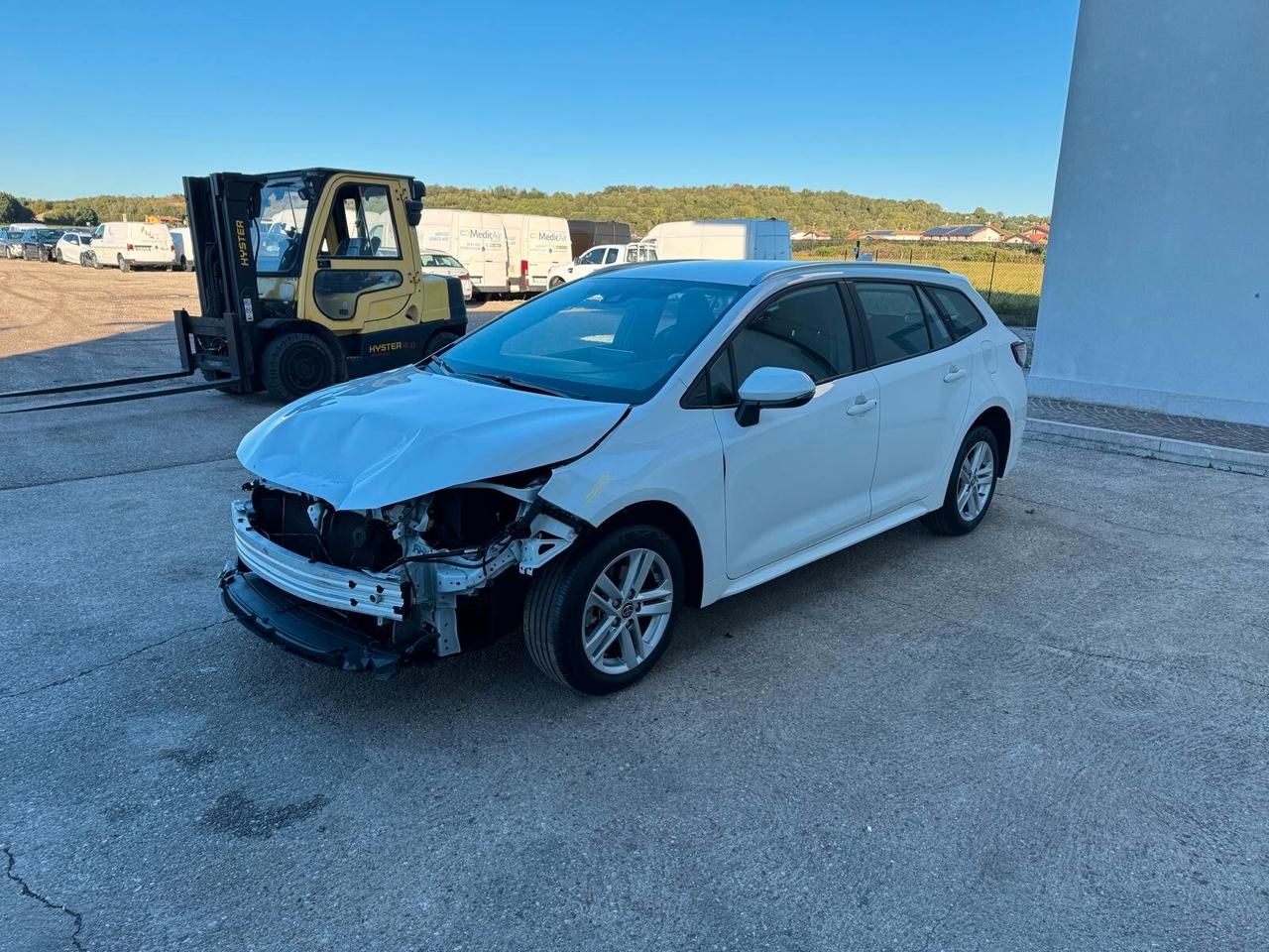 Toyota Corolla Touring Sports 1.8h cvt START - INCIDENTATA