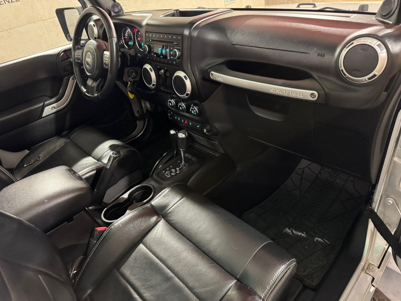 Jeep Wrangler 2.8 CRD DPF Sahara Auto