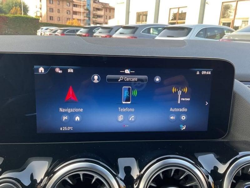 Mercedes-Benz GLA 180d Automatic AMG Line Advanced Plus