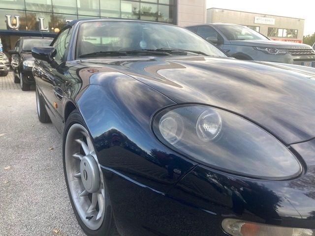 ASTON MARTIN DB7 Volante