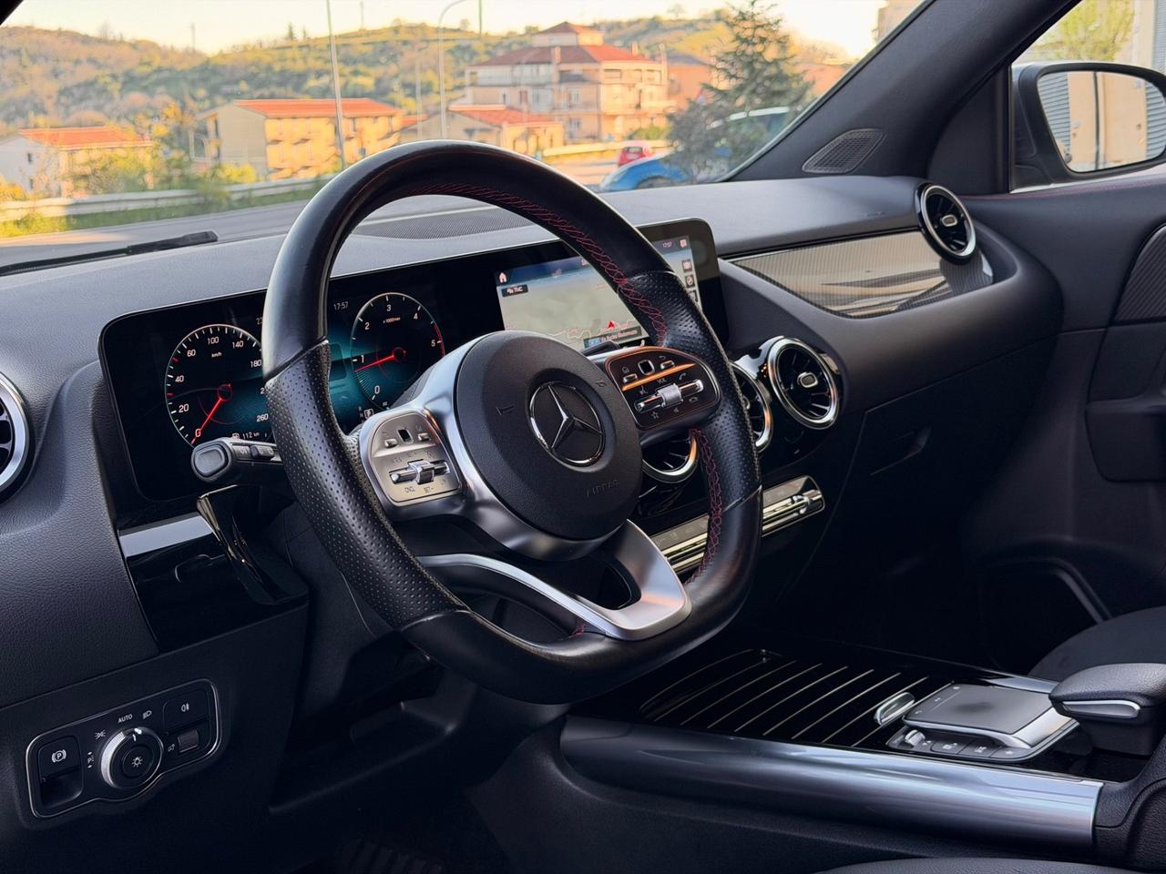 Mercedes-benz GLA 200 d AMG Premium - IVA ESPOSTA