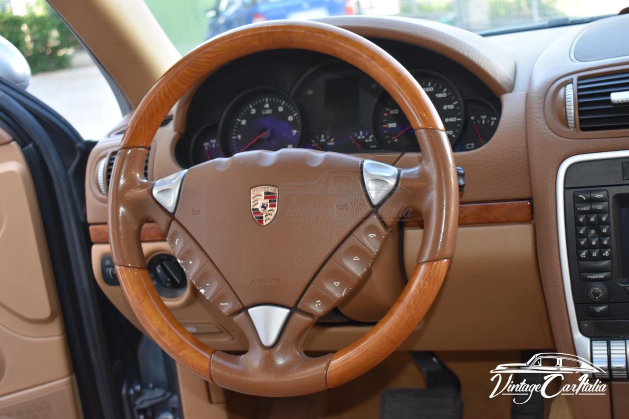 Porsche Cayenne 3.2 V6 cat
