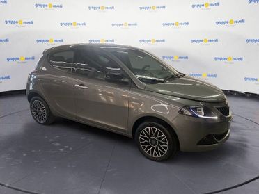 Lancia Ypsilon New 5 porte My24 1.0 Firefly 70 CvStart&Stop Hybrid Oro