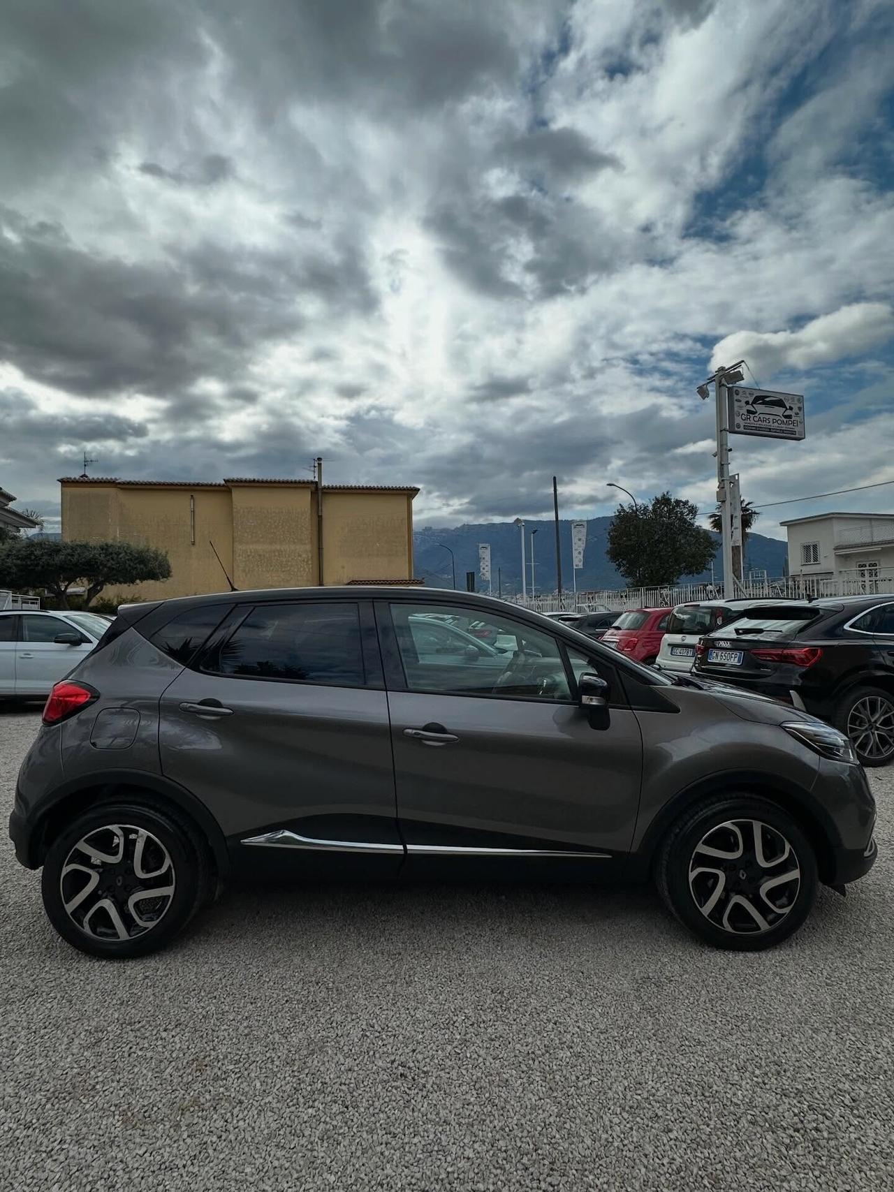 Renault Captur dCi 8V 110 CV Start&Stop Energy Iconic