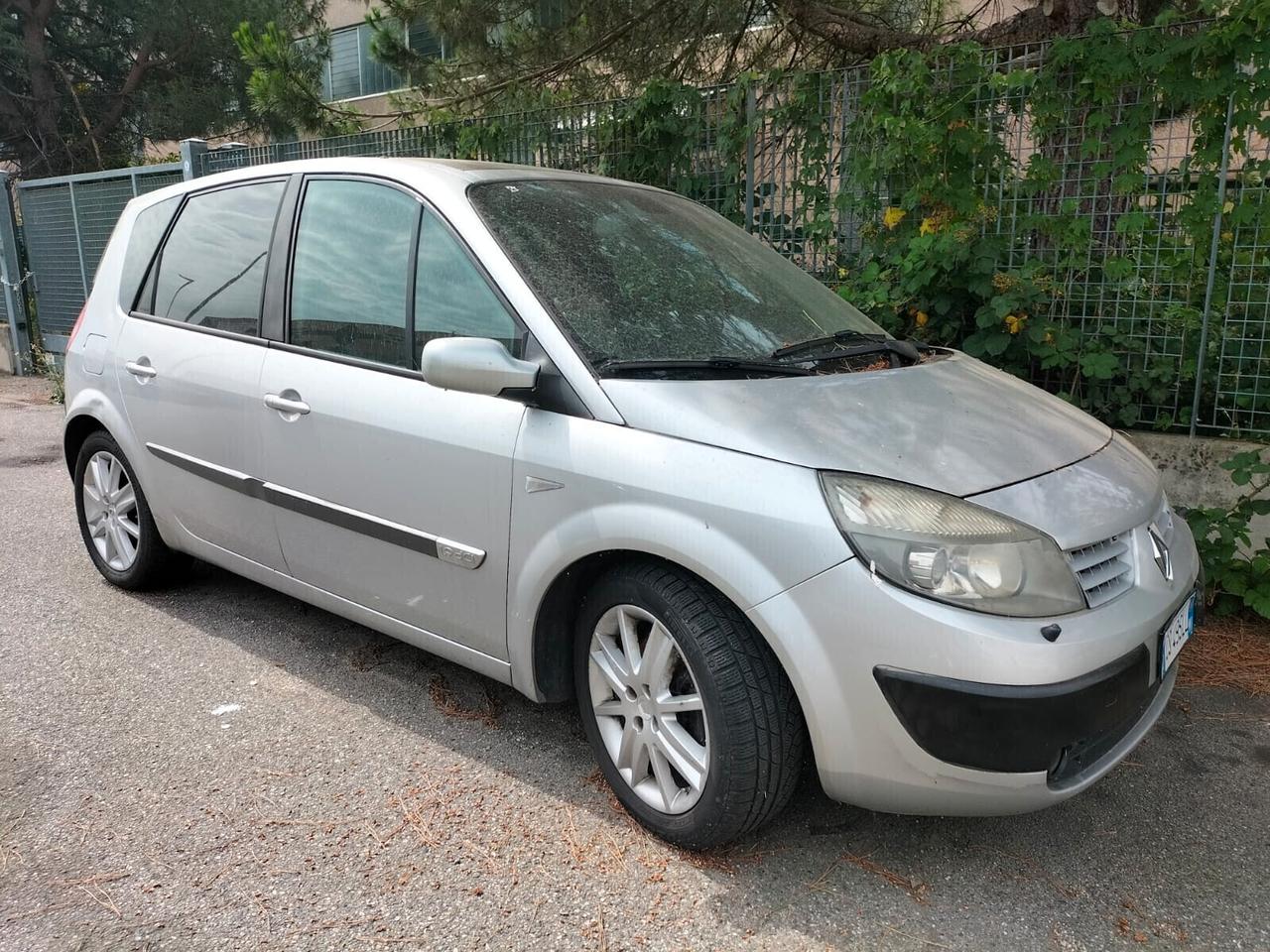 Renault Scenic 1.9TDCI MOTORE FUSO -navi-pelle-xeno