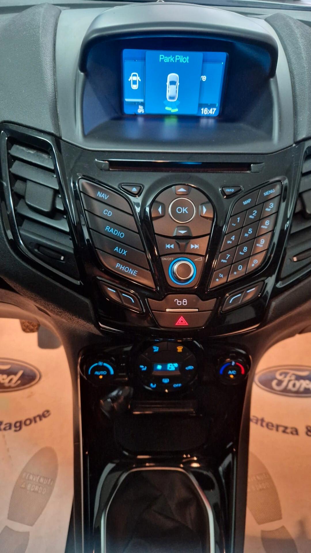 Ford Fiesta 1.5 TDCi 5 porte Titanium neopatentati ok