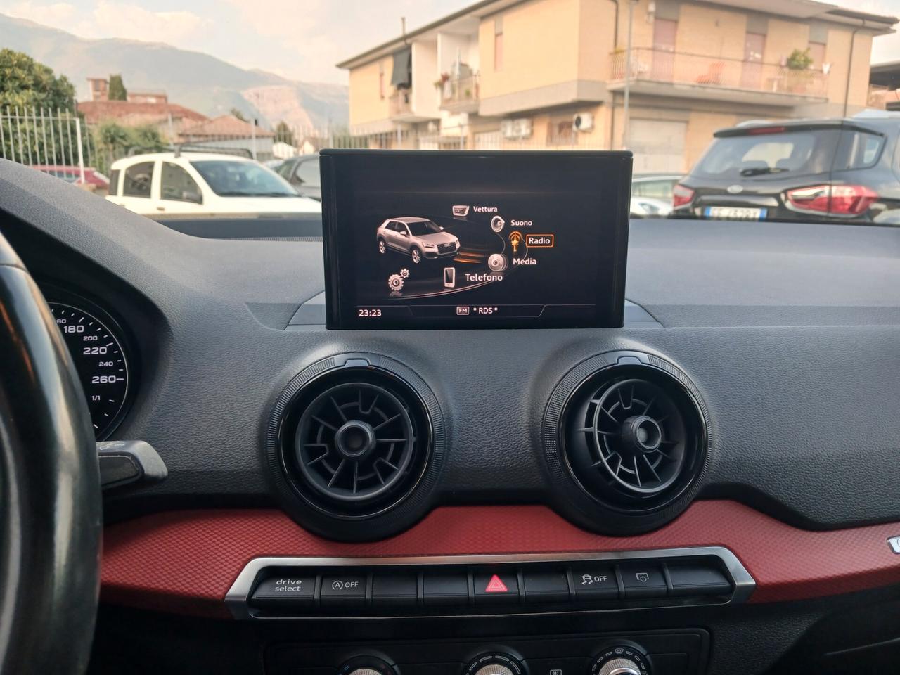Audi Q2 1.6 TDI - 11/2016 - KM. 137.000 Neopatentati ok